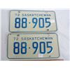 Image 1 : PAIR OF 1972 SASKATCHEWAN LICENSE PLATES