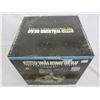 Image 2 : WALKING DEAD COMPLETE SEASON 4 LIMITED EDITION SET WITH ZOMBIE BUST AND BOX