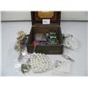 Image 2 : COSTUME JEWELRY LOT - FULL CIGAR BOX