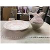 Image 1 : PITCHER AND BASIN SET