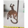 Image 3 : IRON PAPER TOWEL HOLDER COWBOY