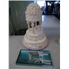 Image 1 : FAKE WEDDING CAKE DISPLAY AND KNIVES