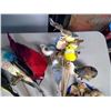 Image 2 : LOT OF FAKE BIRDS