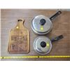 Image 3 : 2 COOKING POTS WITH LIDS AND WOODEN CUTTING BOARD