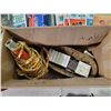 Image 4 : JUNK BOX LOT