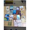 Image 1 : Lot of Books - Nora Roberts and other Authors