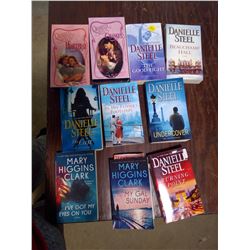 Lot of Books - Danielle Steel and Mary Higgins Clark