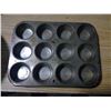 Image 5 : Cake pans, Pie pans, Serving Tray, Muffin Tins
