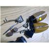 Image 3 : Shoe Stretchers, and Shaver