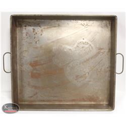 LARGE 24" X 22" X 3" STRAPPED ROASTING PAN