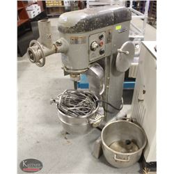 HOBART 30 QUART COMMERCIAL DOUGH MIXER