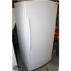 K35) BAILIFF SEIZURE: DANBY WHITE UPRIGHT FREEZER