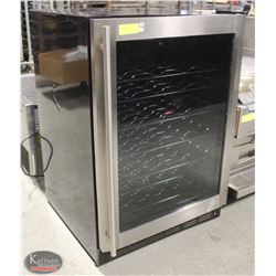 MAGIC CHEF WINE CHILLER W/ DIGITAL TEMP. CONTROL