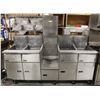 Image 1 : 4-BANK PITCO FRIALATOR DEEPFRYER LINE W/ MIDDLE