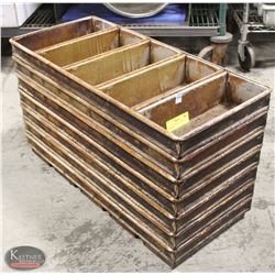 GROUP OF 7 STRAPPED BREAD / LOAF PANS