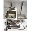 Image 1 : S/S SINK INSERT, HIGH-NECK DRAIN TAP & EVERPURE