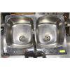 Image 1 : 2-WELL DROP-IN SINK W/ FAUCET. 31.5"X21.5"