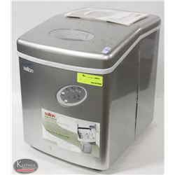 SALTON COUNTER TOP ICE MAKER
