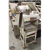 Image 1 : OLIVER COMMERCIAL BREAD SLICER W/ BAGGING