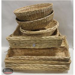 LOT OF 12 ASSORTED WICKER BASKETS & TRAYS