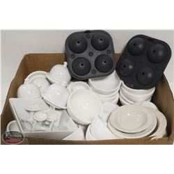FLAT OF APPROX. 30 SMALL BOWLS