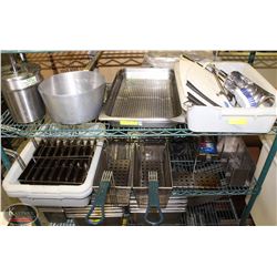 LOT OF MISCELLANEOUS KITCHEN ACCESSORIES