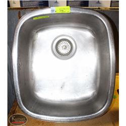 18" X 16" DROP IN SINK
