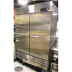 BEVERAGE-AIR UPRIGHT S/S SOLID DUAL DOOR FREEZER