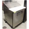 Image 1 : TRUE SINGLE DOOR REFRIGERATED PREP STATION