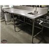 Image 1 : 7' STAINLESS STEEL WORKTABLE W/ DROP-IN SINK