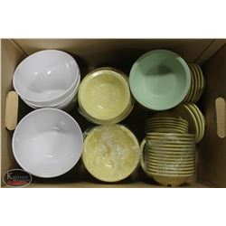 BOX OF ASSORTED MELAMINE BOWLS