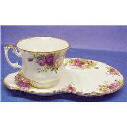 Royal Albert HOSTESS SET Old Country Roses #1278170