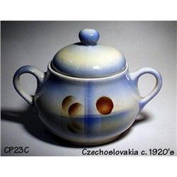 CZECH ART DECO AIRBRUSH POTTERY LIDDED BOWL / #1305684