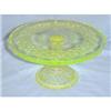 Image 1 : Cake Plate in Queens Pattern in Vaseline Glass #1310669