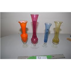 4 Stemmed Vases