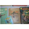 Image 2 : Antique Children's Books 8 Count