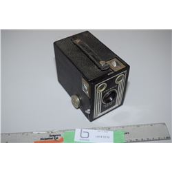 Brownie Target Six-20 Box Camera