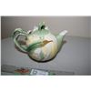 Image 2 : Ginger Lily Teapot