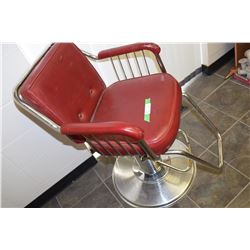 Hydraulic Beauticians Chair Chrome