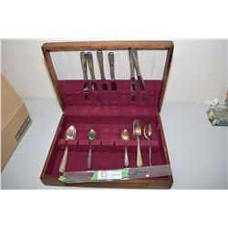 Oneida Silver Plate Flatware in Chest