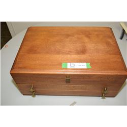 1854 Roger Bros. Silver PLate Service in Chest with Daffodil Pattern