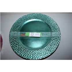 Large Green Plastic Chargers