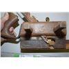 Image 2 : Antique Adjustable Molding Plane (Brass and Wood)
