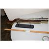 Image 1 : Replica Doubloon Rifle on Stand