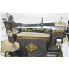 Image 2 : White Rotary 1913 Sewing Machine