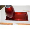 Image 1 : Red Tray and Vase (Glass)