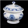 Image 8 : Meissen Blue Onion Porcelain Group
