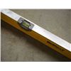 Image 4 : Dewalt Level   78" in Length