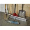 Image 2 : 2 X THE MONEY Pick, Spade ,Snow Shovel & Misc