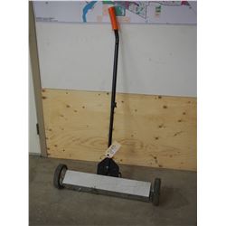 2 Wheel mobile magnet (23.5" wide w/ extendable handle)